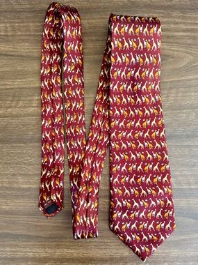 Museum Artifacts Giraffe Print Silk Tie Burgundy Animal Safari Wide 4” 60”